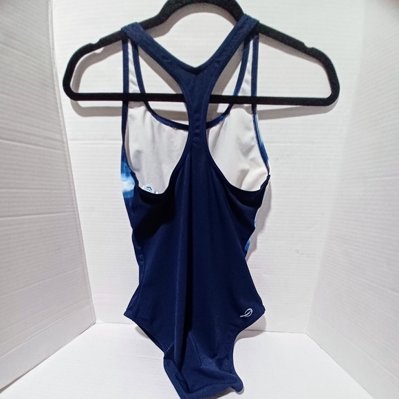 ARENA - Picture 6 of 12